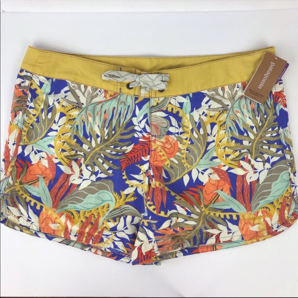 NWT Patagonia Jurassic Fern Wavefarer Boardshorts